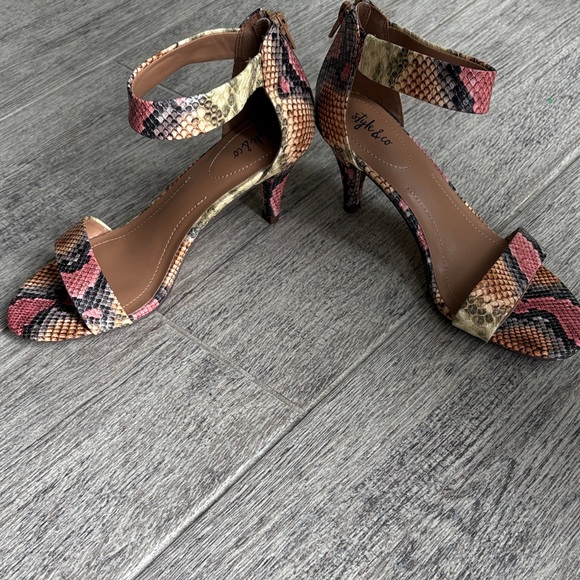 Style & Co. Multicolor Snake-Print Ankle Strap Heels - Picture 4 of 10